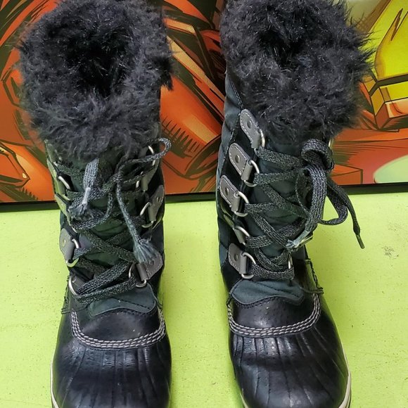 Sorel Tofino II Snow Boots (Youth 3) - Picture 15 of 16